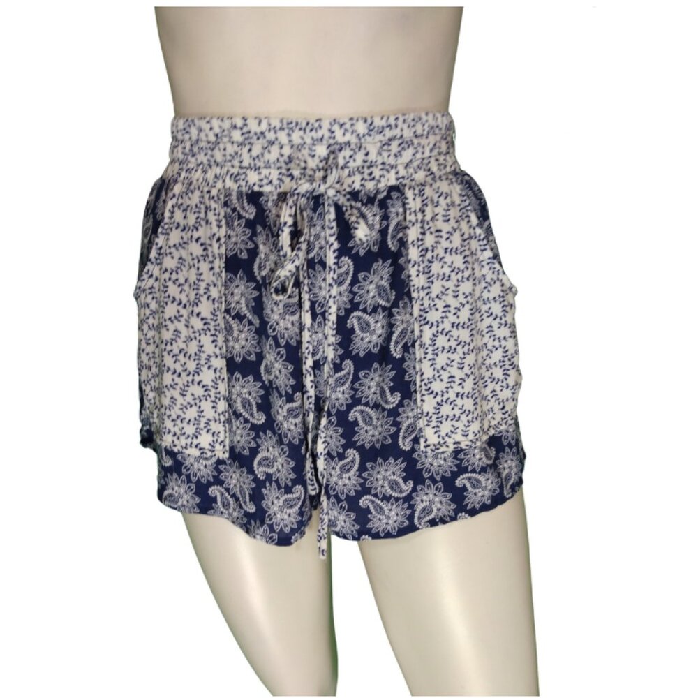 Women Navy/Cream Patterned Short with pockets